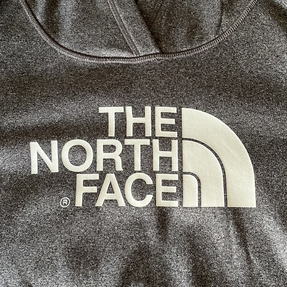 Gray North Face Hoodie - Picture 5 of 8